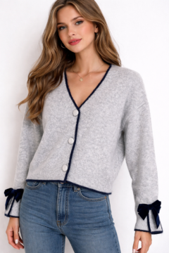 CARDIGAN BOW