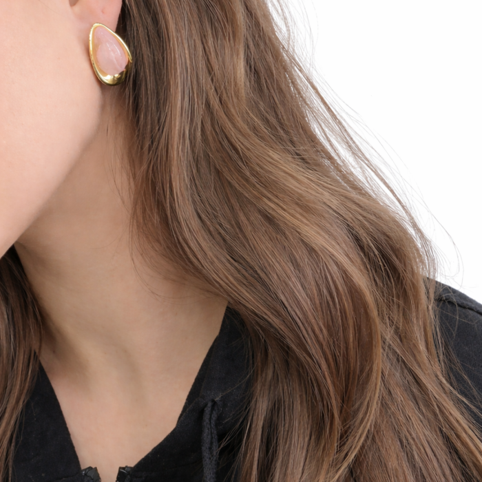 08eb033c-7851-4d2f-adac-12f12057d55f