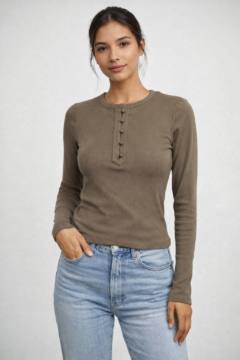 OLIVE GREEN HENLEYSHIRT