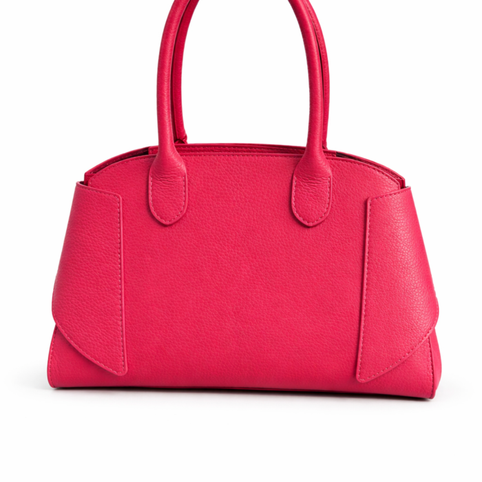 3b955bd9-46b0-46cb-9a60-3a4534ec27e8