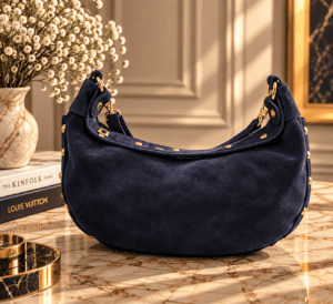 NAVY KIL SUEDE BAG
